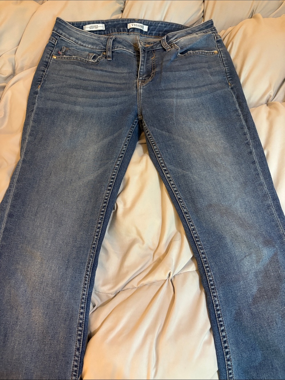 Vigoss Women's Skinny Jeans in Medium Blue Wash